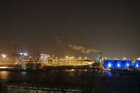 Der Hafen bei Nacht